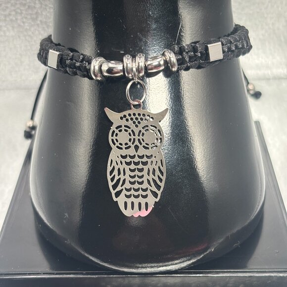 Handmade Adjustable Drawstring Bracelet - Size 7 - Picture 2 of 3